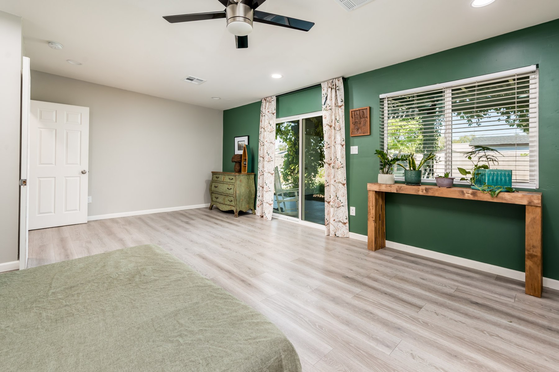 Primary bedroom